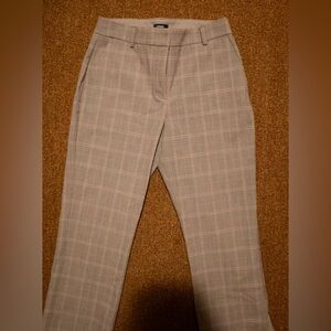 Express Women’s Light Gray Plaid Pants